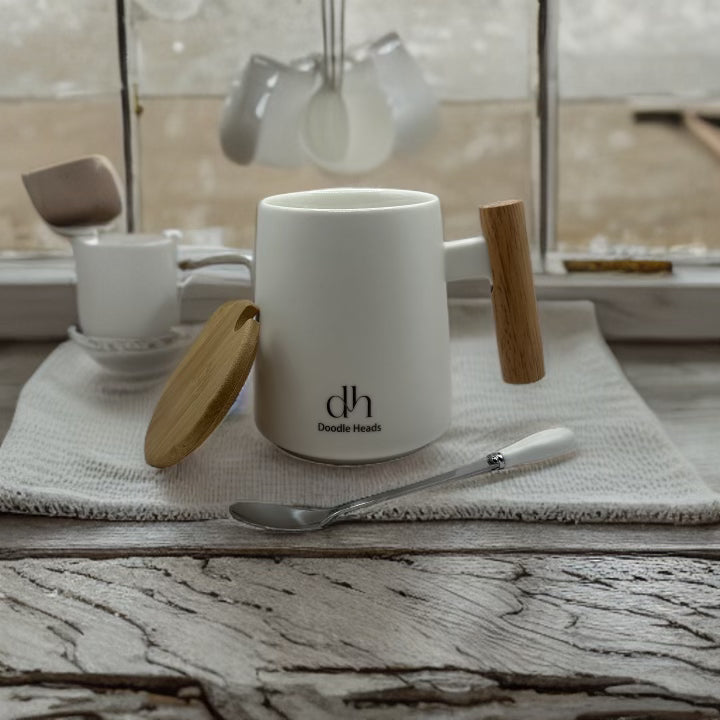dh Bamboo Handle & Lid Coffee Mug with spoon (in a gift box)